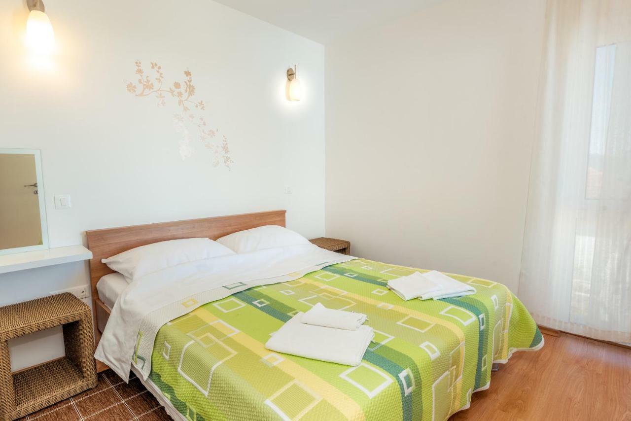 Apartmani Gelo Klek Exterior foto